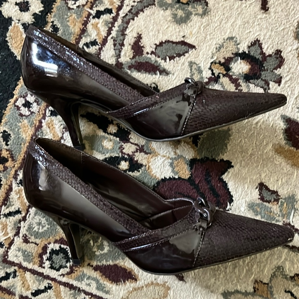 Women’s Brown Pumps